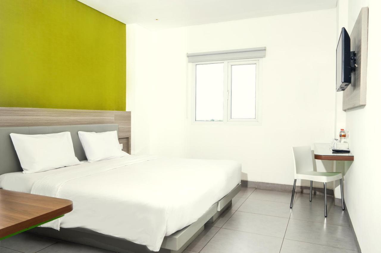Lynn Hotel Serang Eksteriør billede